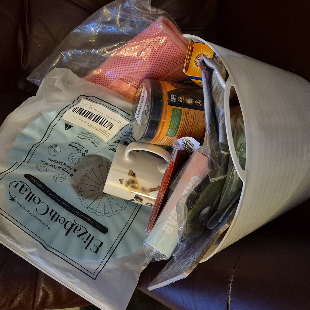 NWT 🐕💗 22 Piece DOG LOVERS GIFT Bundle 💗🐕 GIFT READY! 💕 Fantastic Items!
